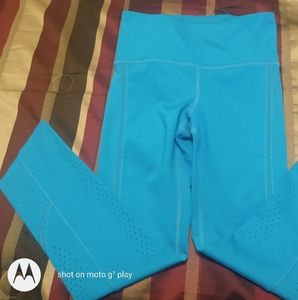 Under Armour Blue Capri Leggings With Vented holes